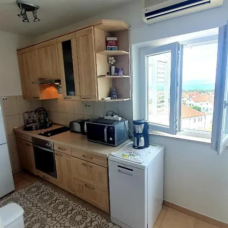 Apartment Paerla